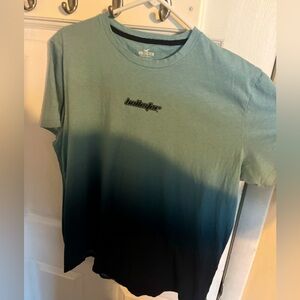 men’s hollister blue and dark blue shirt
